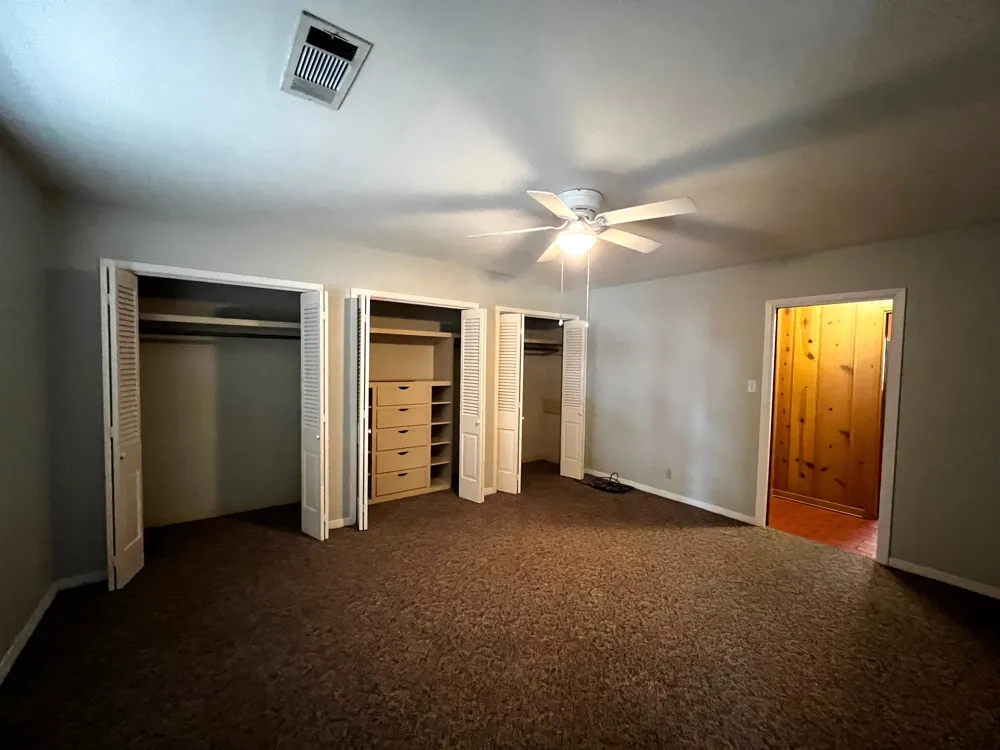 235 W Lower Line Street La Grange, TX 78945