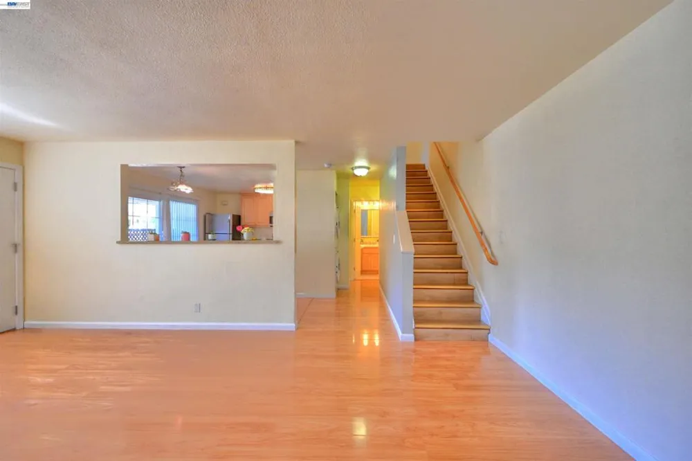 660 Fargo Ave #6 San Leandro, CA 94579