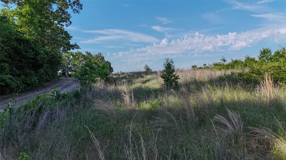 4621 County Road 4621 Clarksville, TX 75550