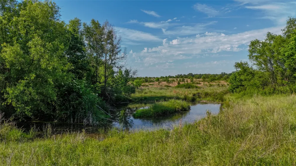 4621 County Road 4621 Clarksville, TX 75550