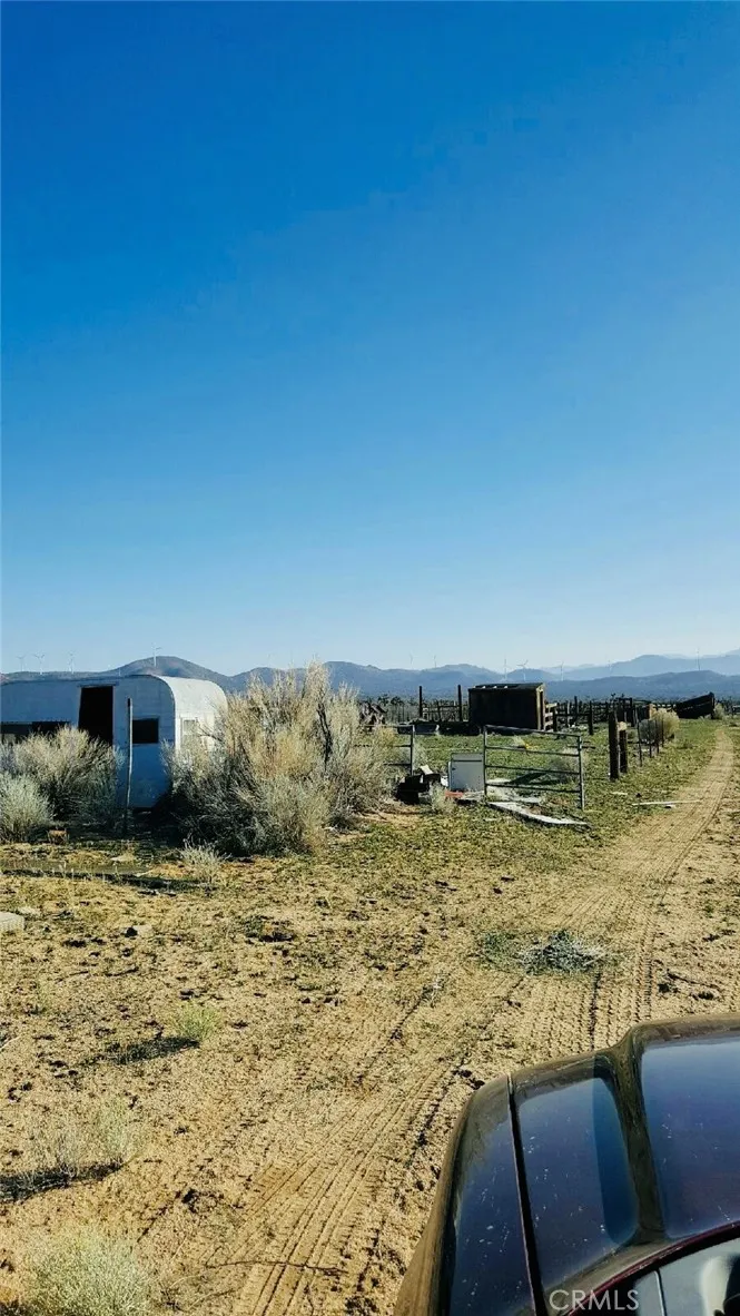 39602 Kelso Valley Weldon, CA 93283