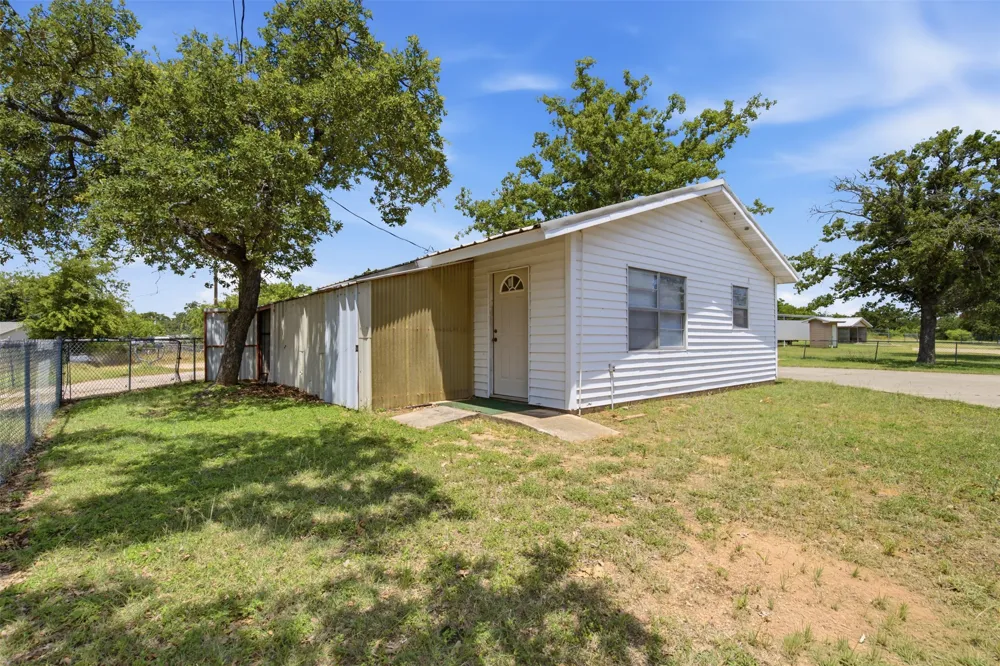 508 Pebble Drive Buchanan Dam, TX 78609