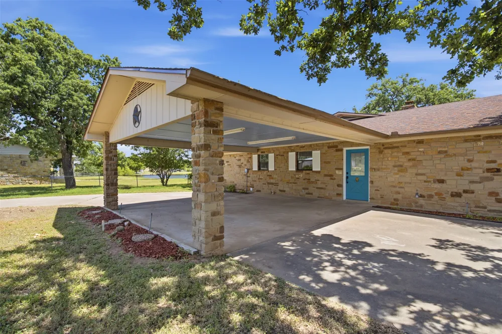508 Pebble Drive Buchanan Dam, TX 78609