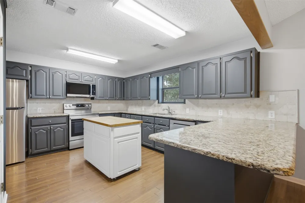 508 Pebble Drive Buchanan Dam, TX 78609