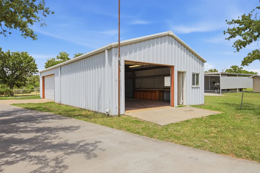 508 Pebble Drive Buchanan Dam, TX 78609