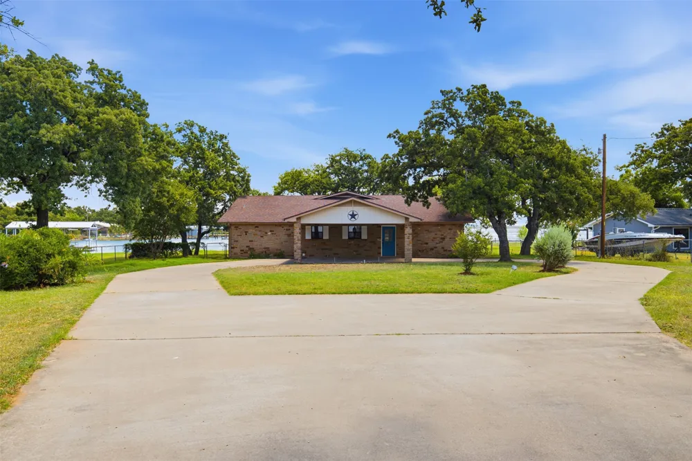 508 Pebble Drive Buchanan Dam, TX 78609