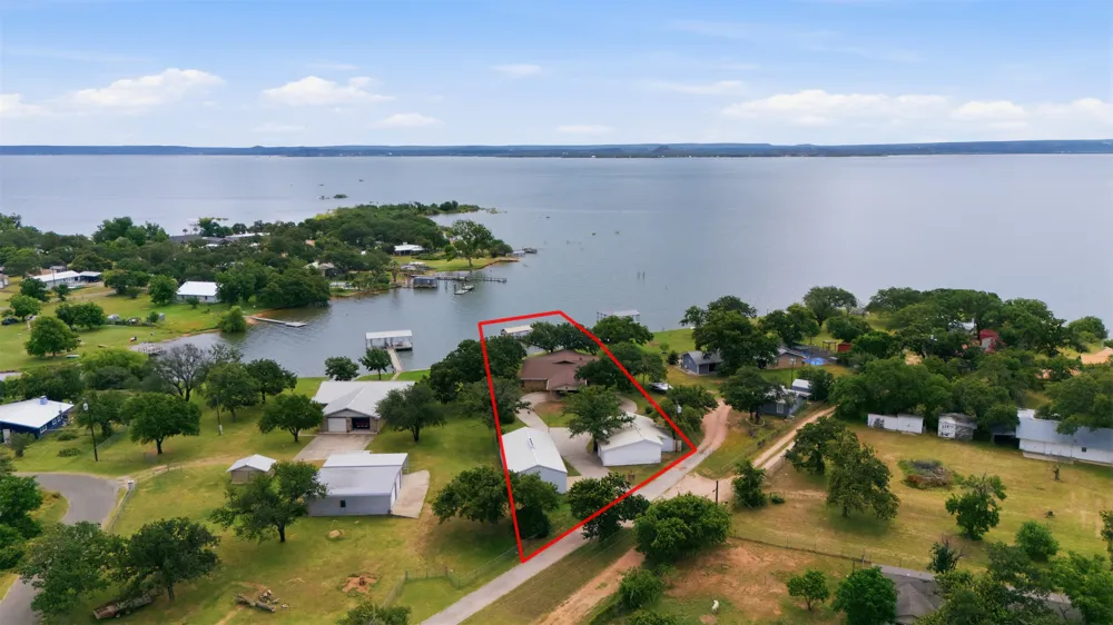 508 Pebble Drive Buchanan Dam, TX 78609