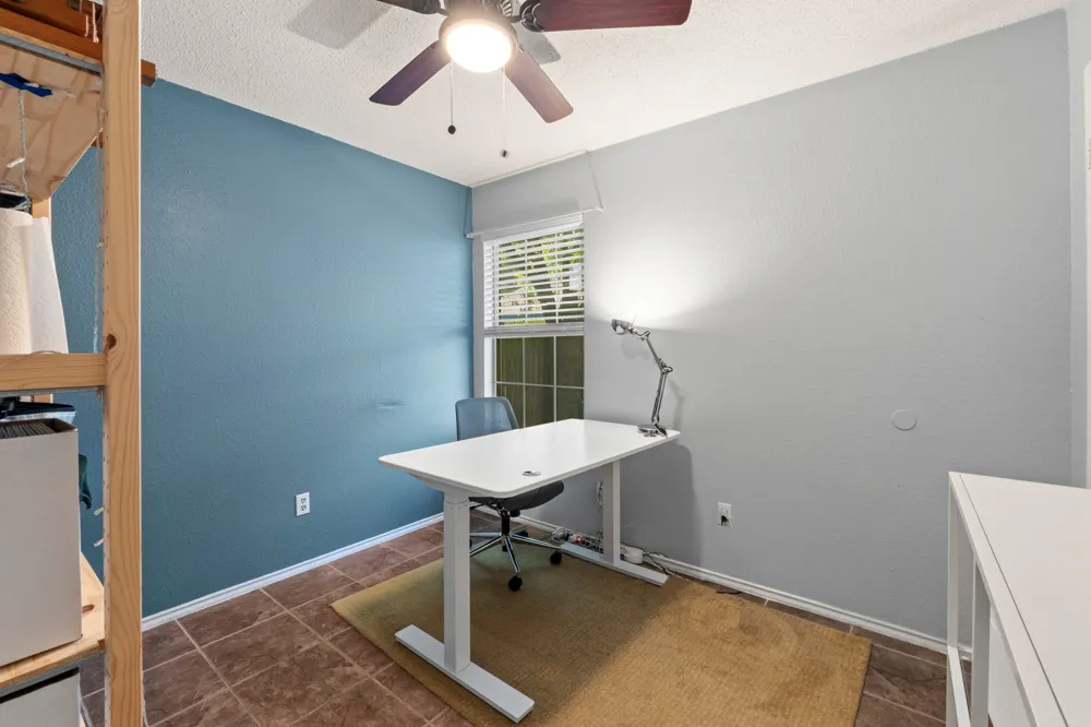 9511 Curlew Drive Austin, TX 78748