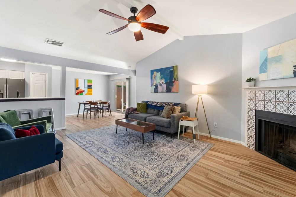 9511 Curlew Drive Austin, TX 78748