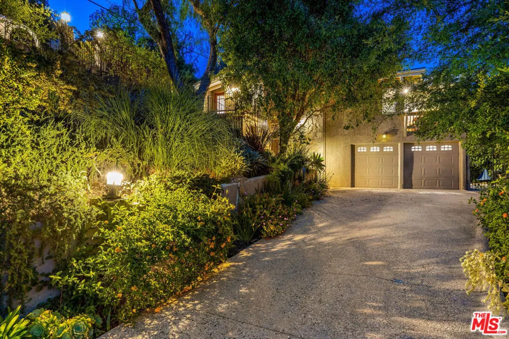 2716 Halsey Road Topanga, CA 90290