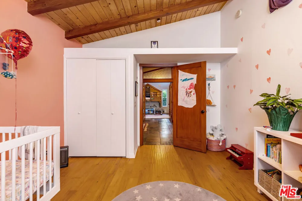 2716 Halsey Road Topanga, CA 90290