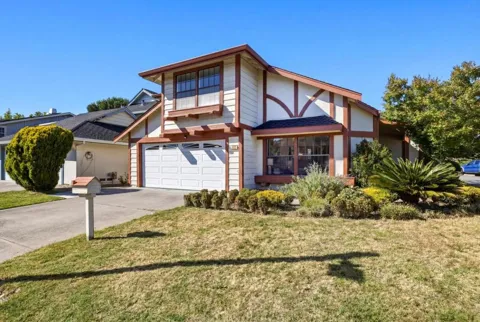 623 Cornwallis Lane