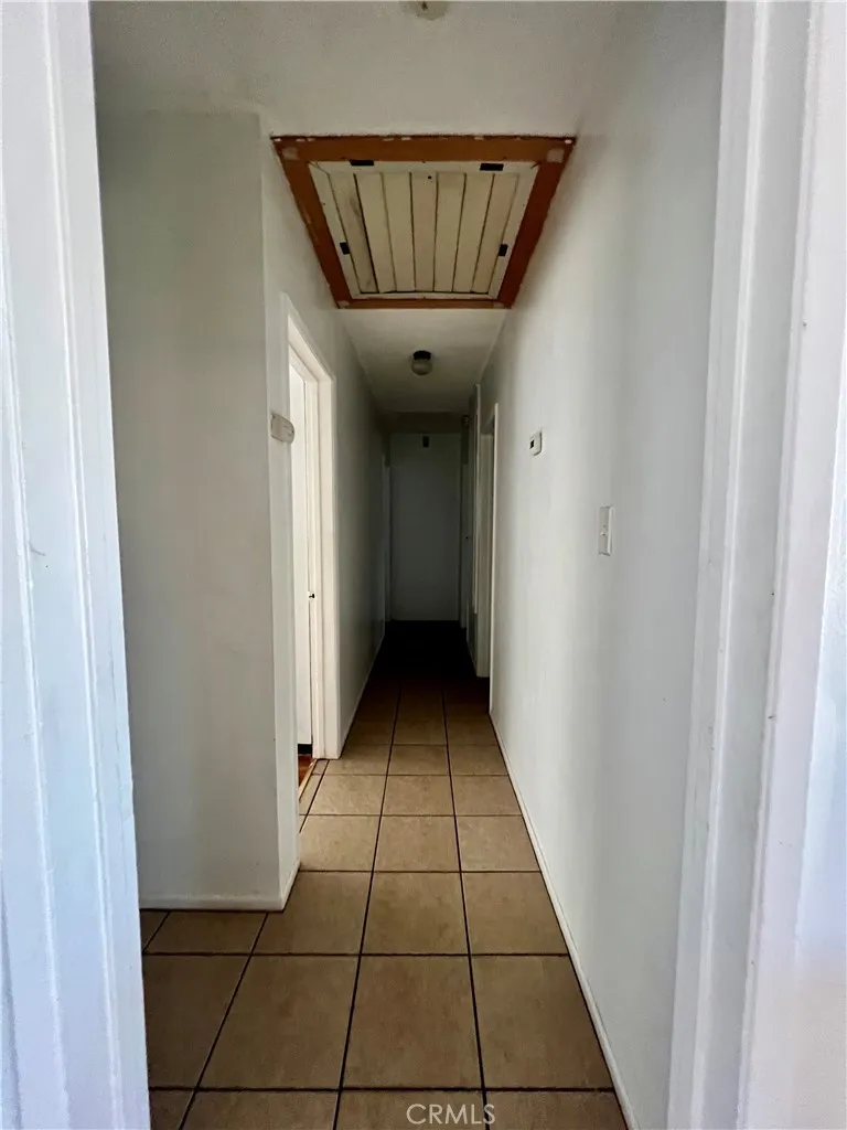 7142 Church Highland, CA 92346