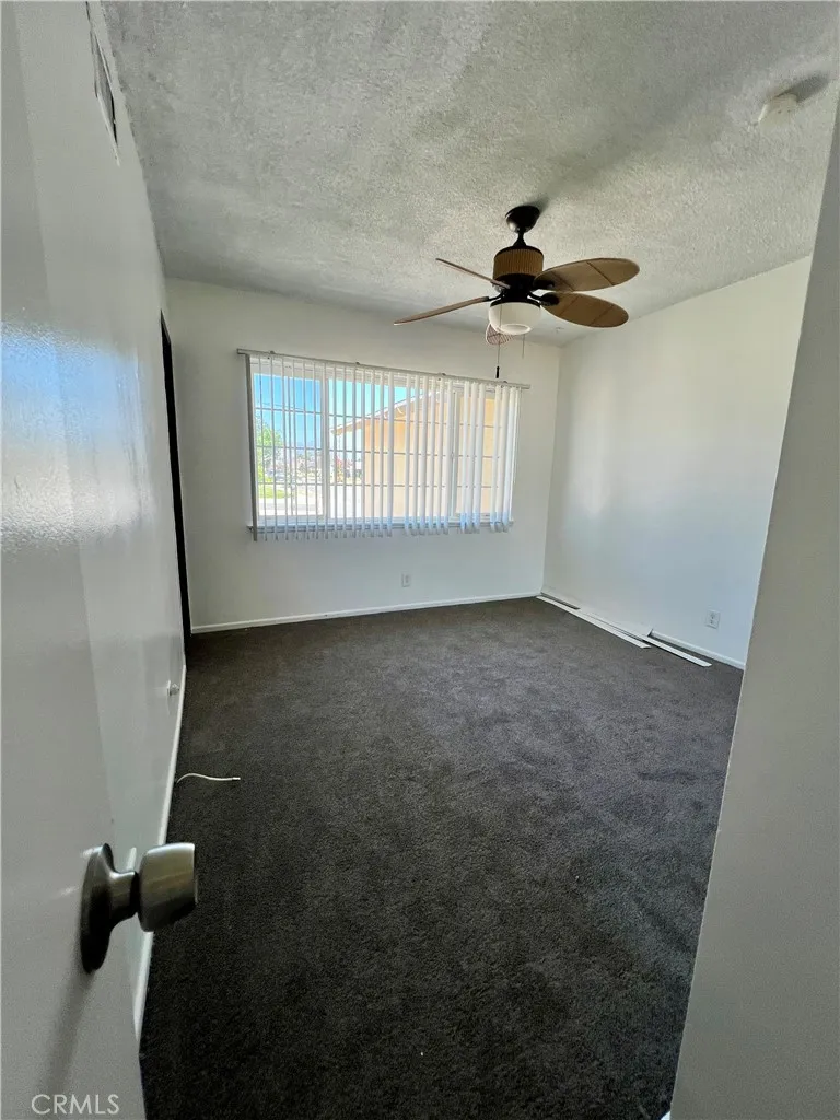 7142 Church Highland, CA 92346