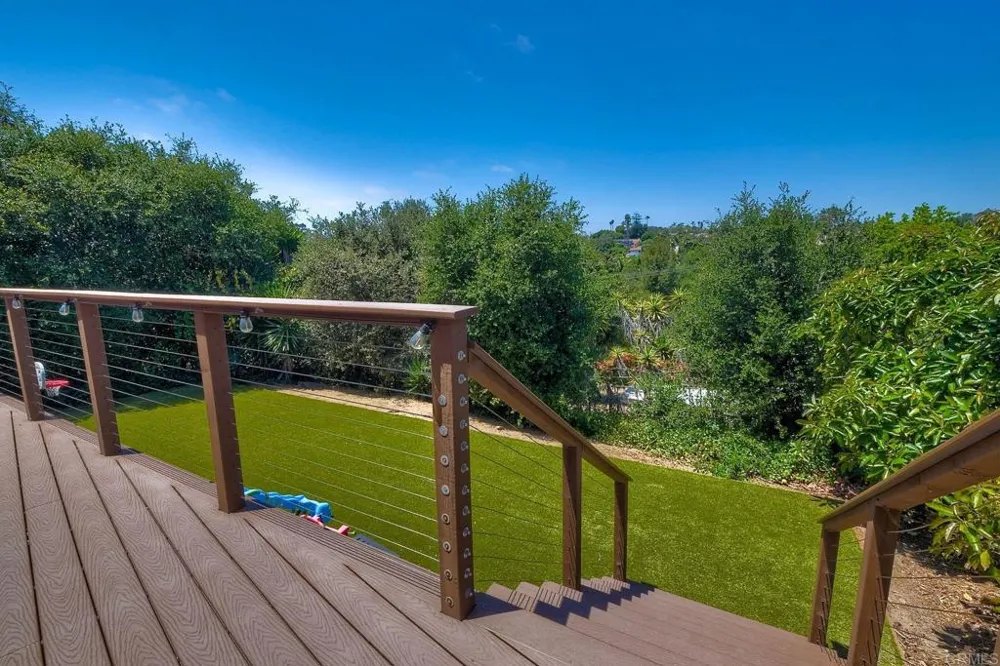 1407 Monte Vista Drive Vista, CA 92084