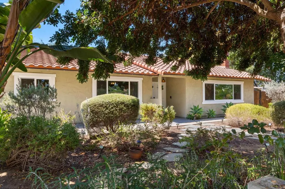 1407 Monte Vista Drive Vista, CA 92084