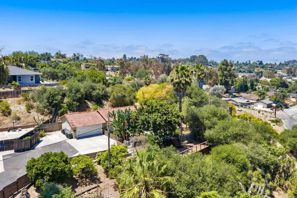 1407 Monte Vista Drive Vista, CA 92084