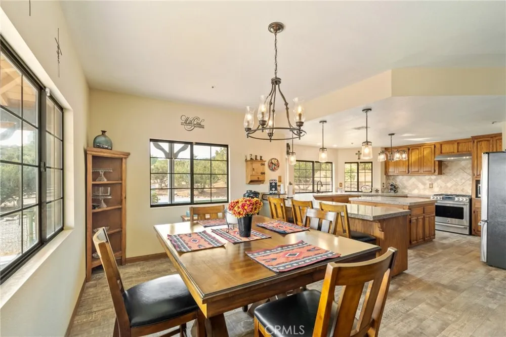 6535 Juniper Crest Road Agua Dulce, CA 91390