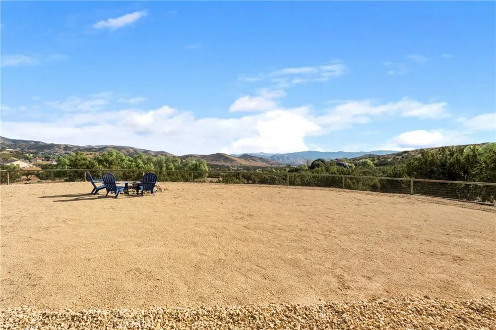 6535 Juniper Crest Road Agua Dulce, CA 91390