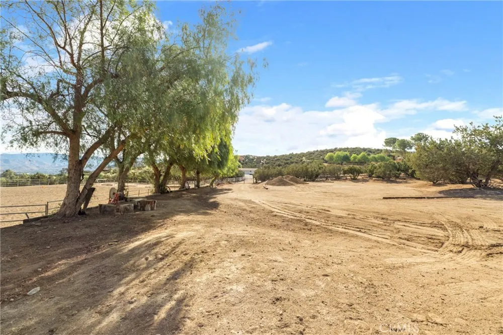6535 Juniper Crest Road Agua Dulce, CA 91390