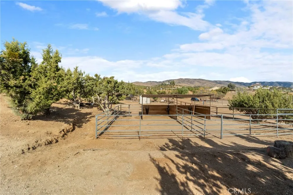 6535 Juniper Crest Road Agua Dulce, CA 91390