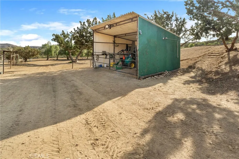 6535 Juniper Crest Road Agua Dulce, CA 91390