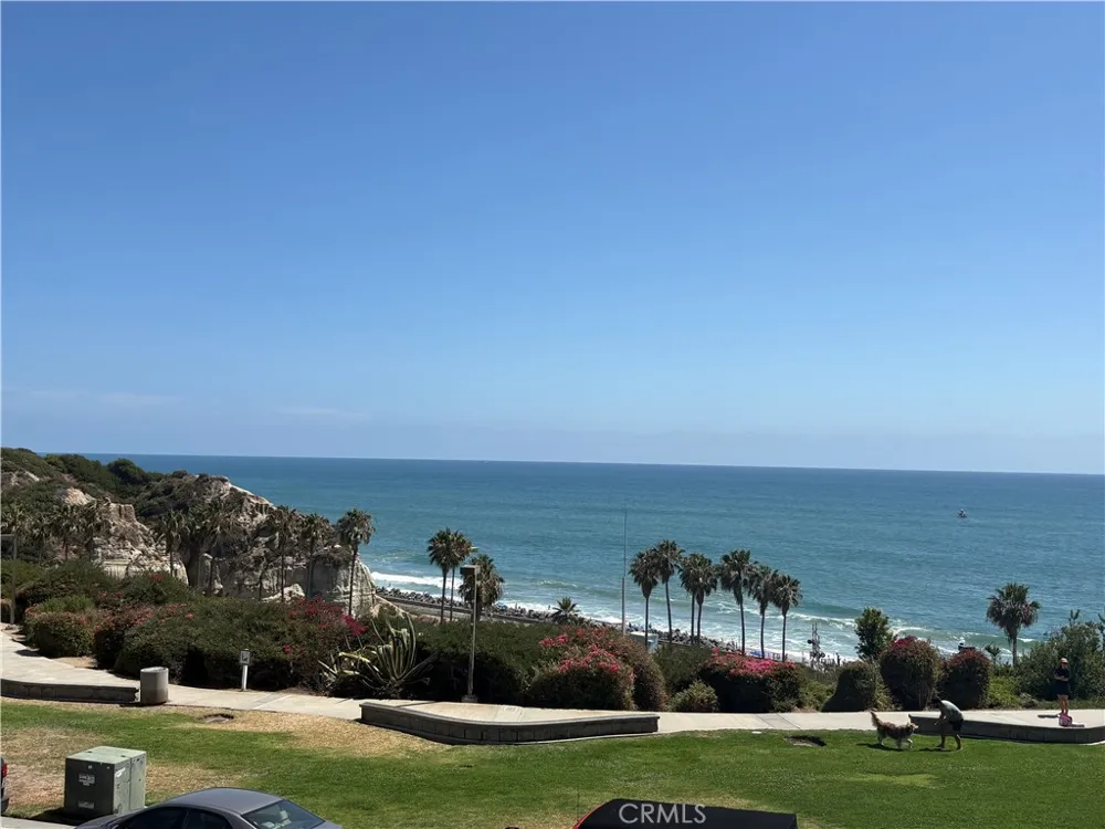 250 Avenida Lobeiro #E San Clemente, CA 92672