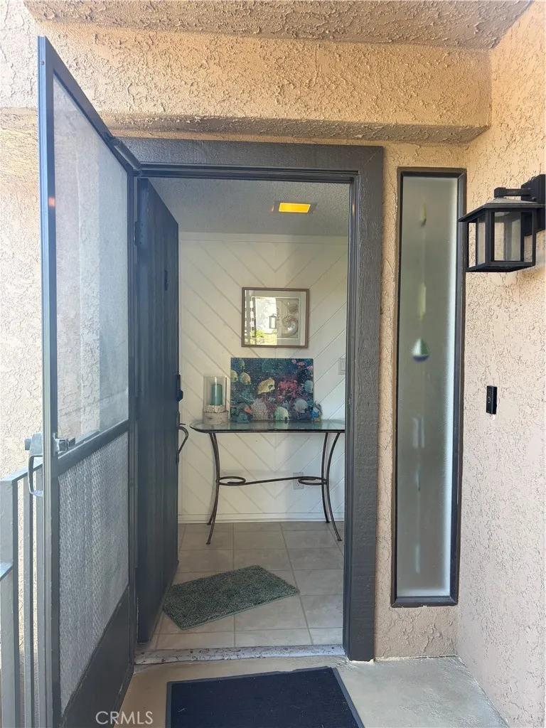 250 Avenida Lobeiro #E San Clemente, CA 92672