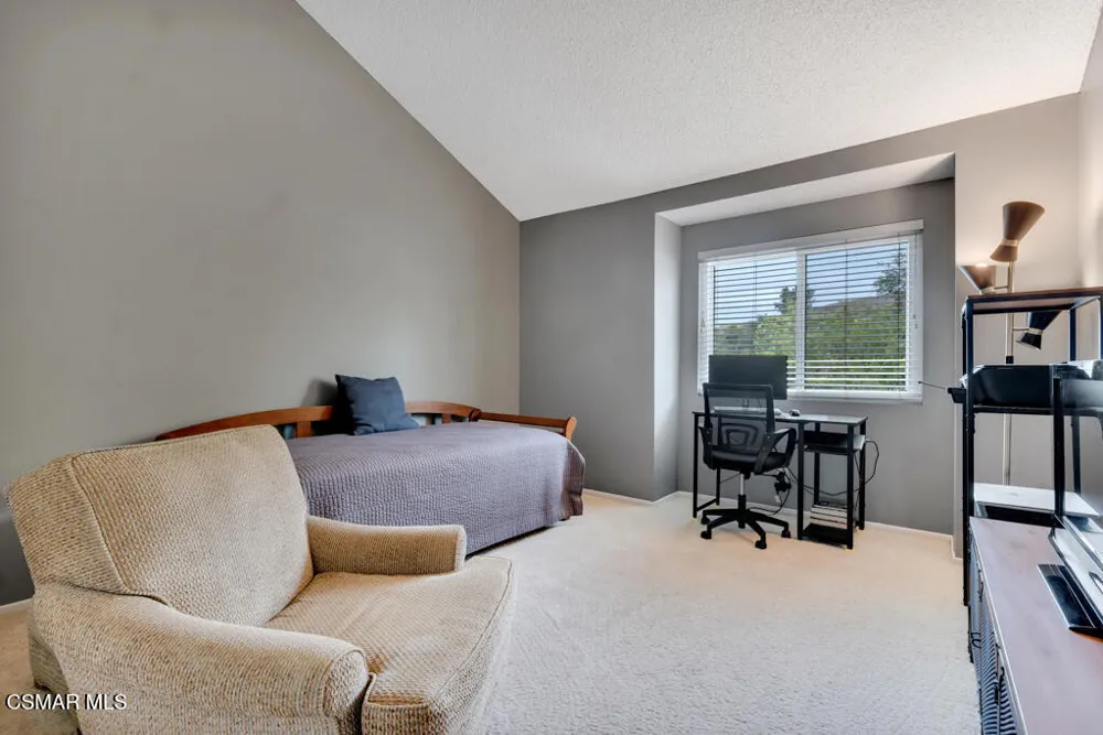 2776 Erringer Road #19 Simi Valley, CA 93065
