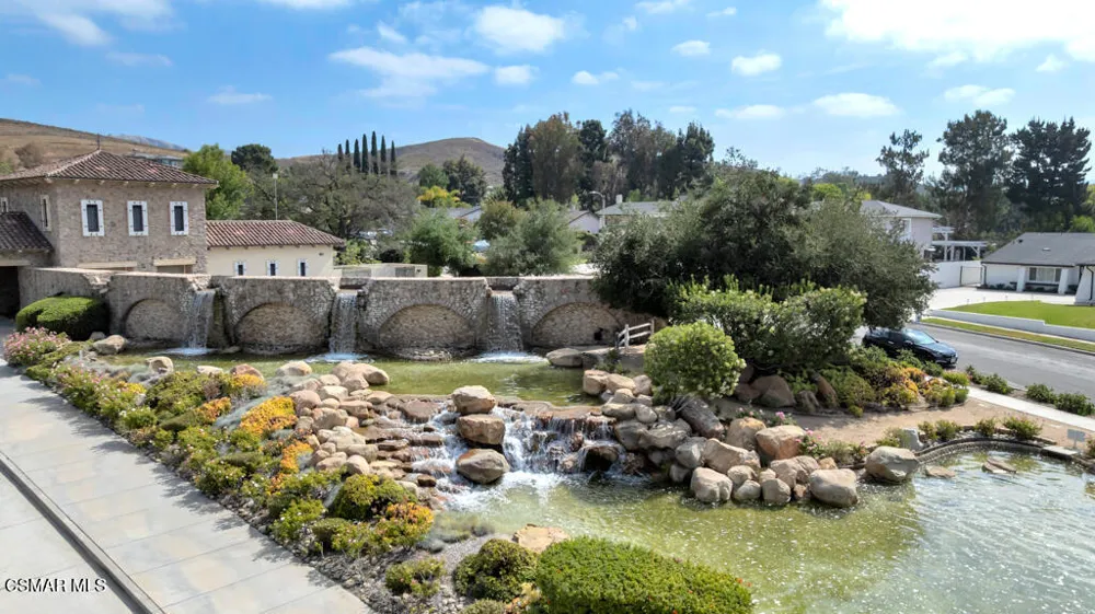 2776 Erringer Road #19 Simi Valley, CA 93065