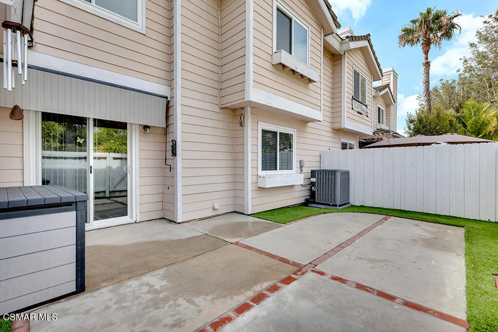 2776 Erringer Road #19 Simi Valley, CA 93065