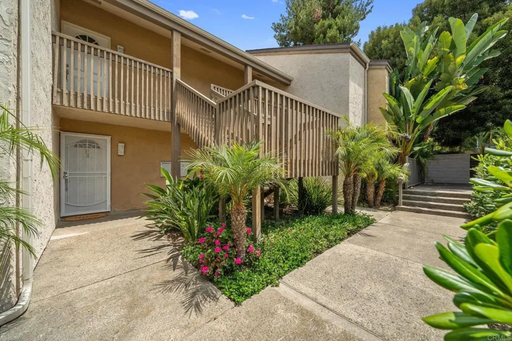 8548 Via Mallorca #E La Jolla, CA 92037