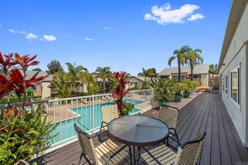 8548 Via Mallorca #E La Jolla, CA 92037