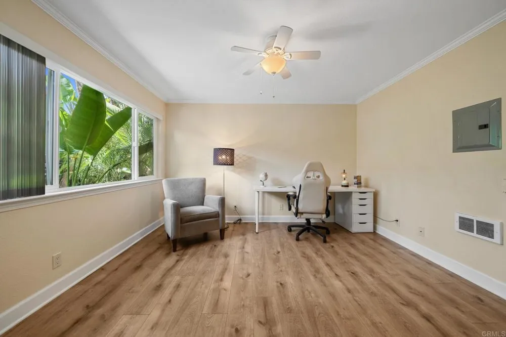 8548 Via Mallorca #E La Jolla, CA 92037
