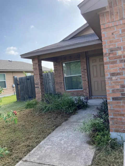 2416 Blue Sky Lane