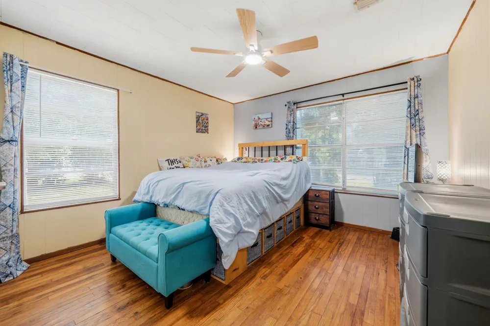 914 6th Street Blanco, TX 78606