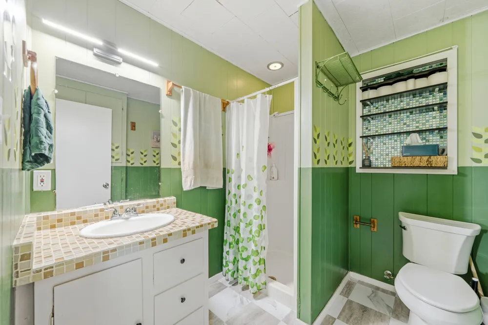 914 6th Street Blanco, TX 78606