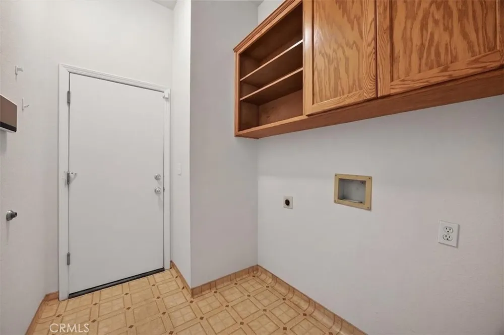 2554 Twain AVE Clovis, CA 93611