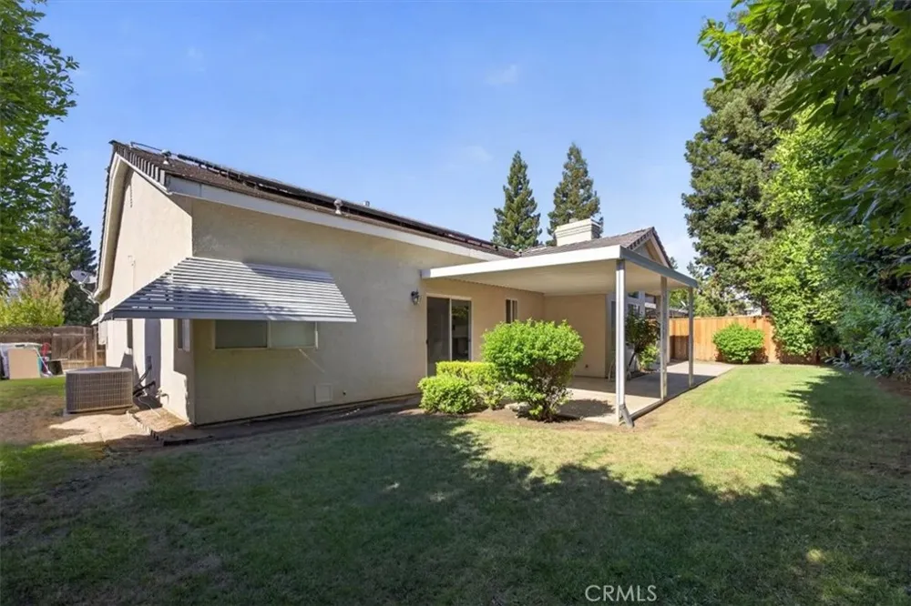 2554 Twain AVE Clovis, CA 93611