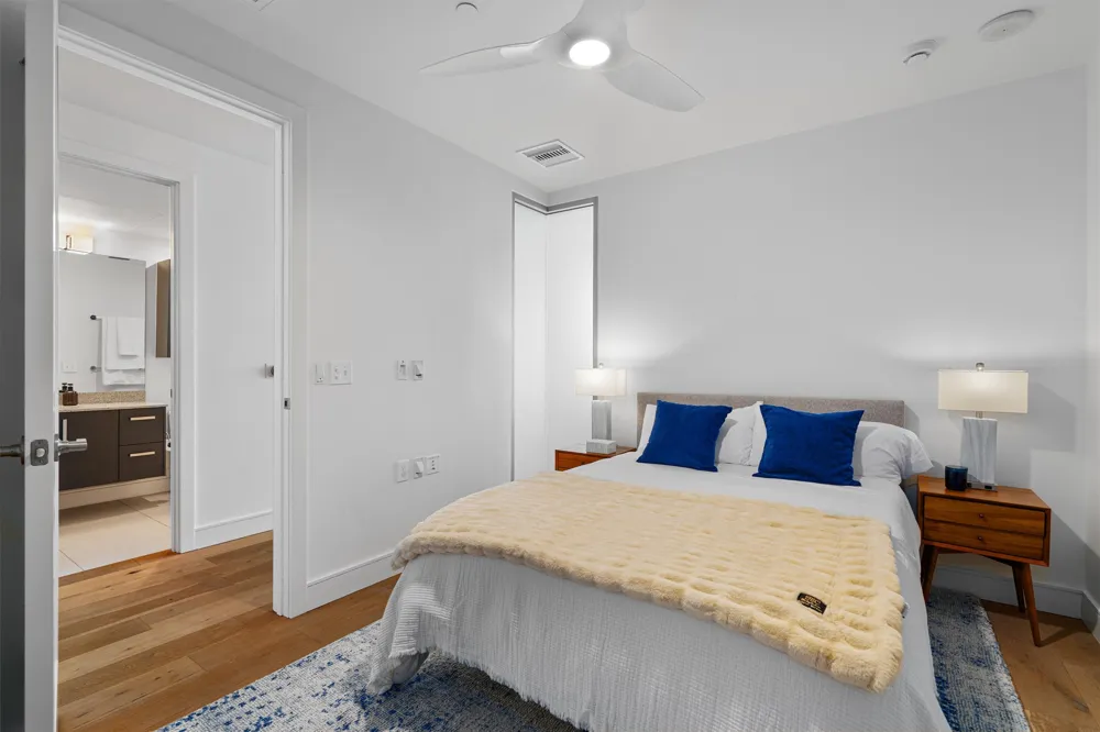 222 West Avenue #1108 Austin, TX 78701