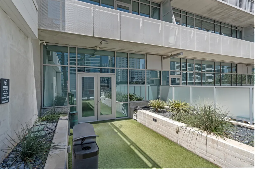 222 West Avenue #1108 Austin, TX 78701