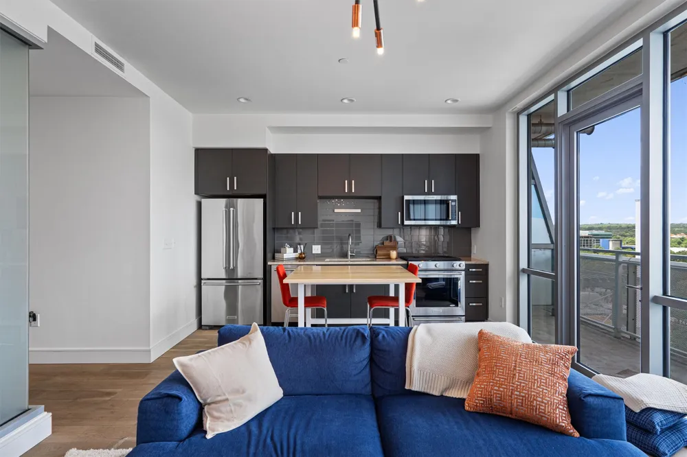222 West Avenue #1108 Austin, TX 78701