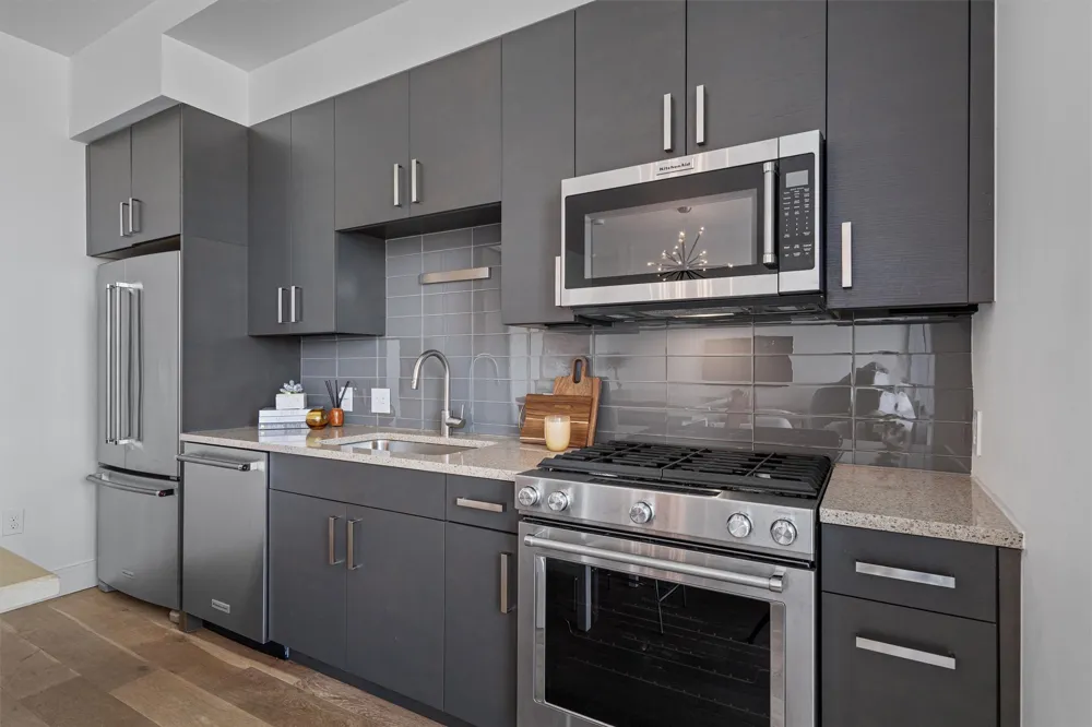 222 West Avenue #1108 Austin, TX 78701