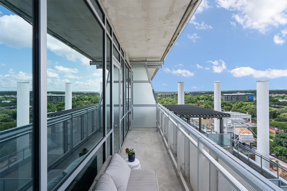 222 West Avenue #1108 Austin, TX 78701