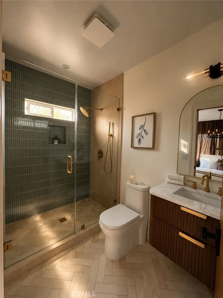 2137 Santa Ynez Street Los Angeles, CA 90026