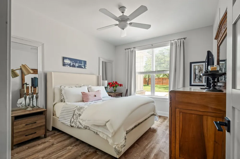 2009 Axis Circle Fredericksburg, TX 78624