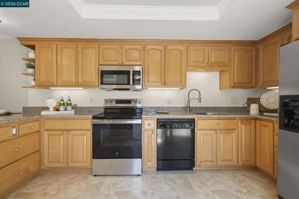 1209 Oakmont Dr #6 #6 Walnut Creek, CA 94595