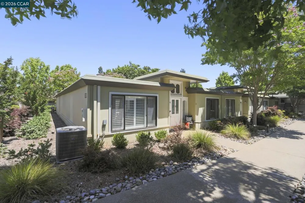 1209 Oakmont Dr #6 #6 Walnut Creek, CA 94595