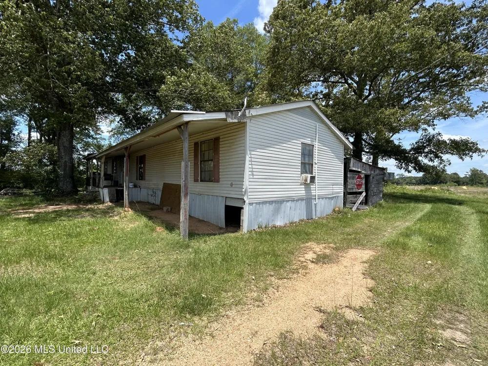 895 Scr 131b Morton, MS 39117