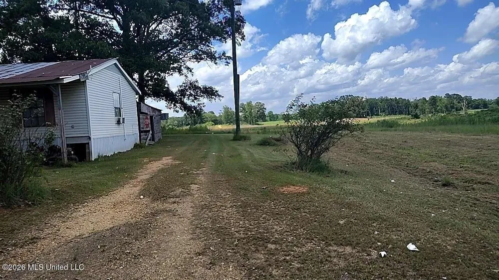 895 Scr 131b Morton, MS 39117